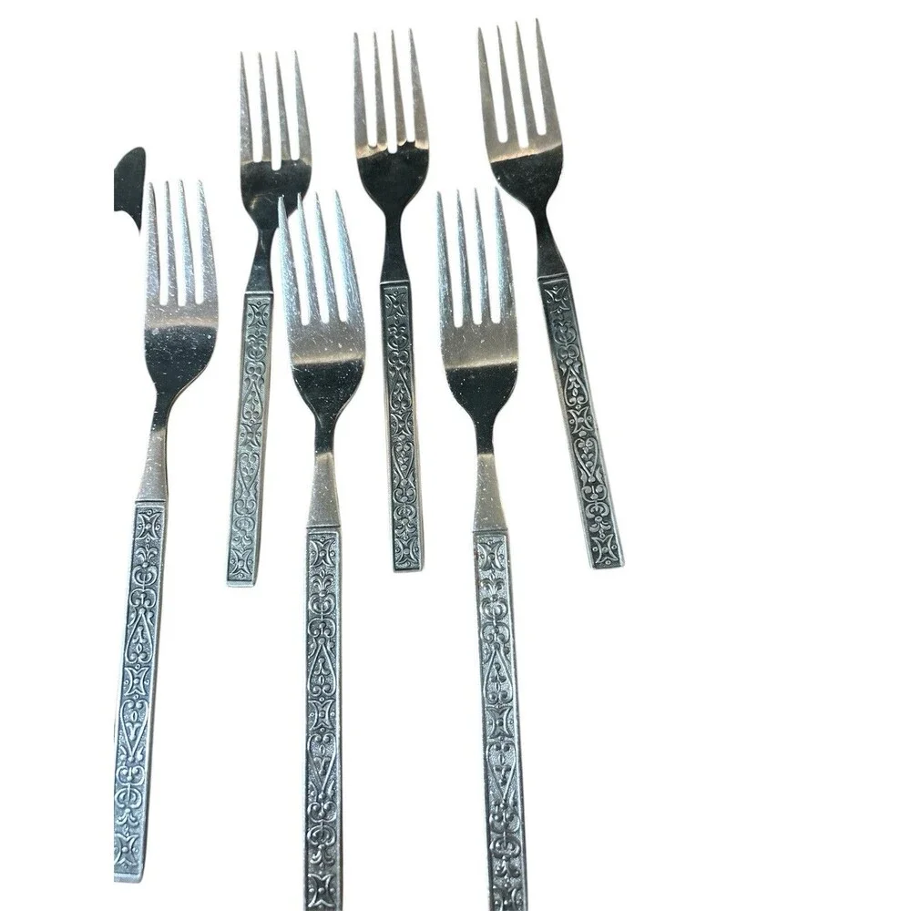 Orleans Stainless Steel Flatware Pattern ORL59 Scrolls Black Accent Vtg 34 Piece